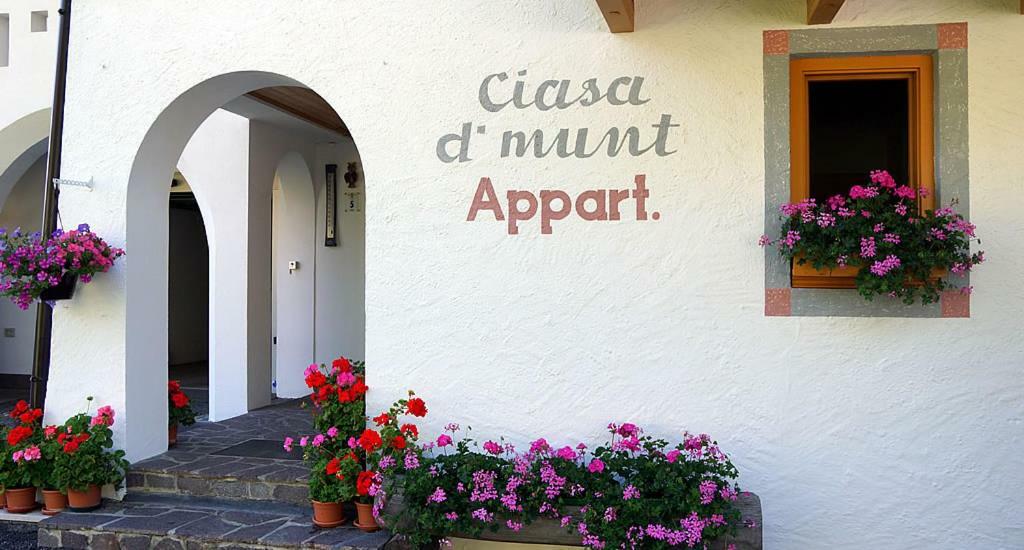 Ferienwohnung Ciasa De Munt Stern Exterior foto